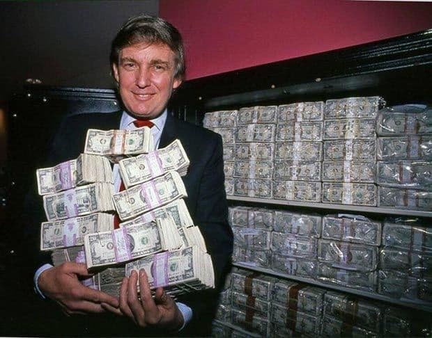 Трамп держит много денег